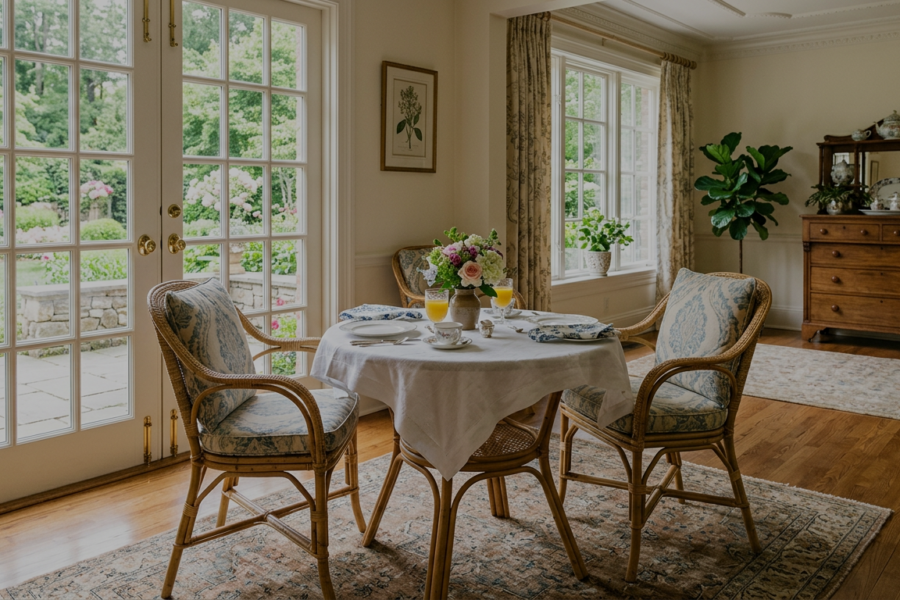 Breakfast Room Furniture Ideas